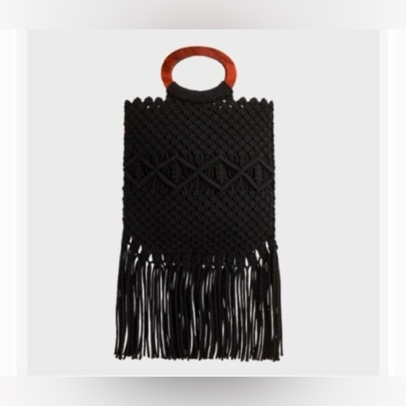 NWOT Danielle Nicole Macrame Crossbody Fringe Wood Handle Bag in Black - Picture 2 of 11